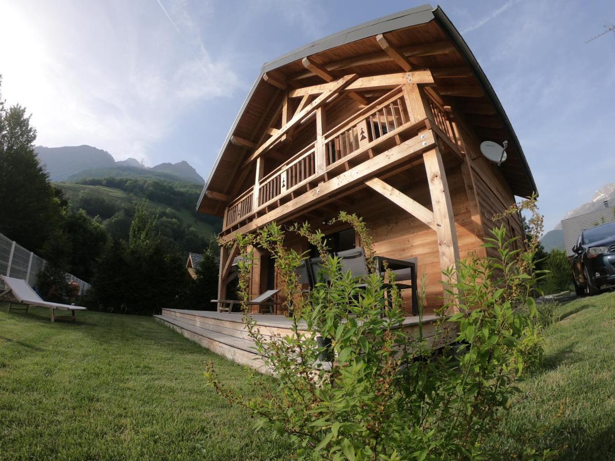 Chalet De L'Oisans Allemont Exterior photo